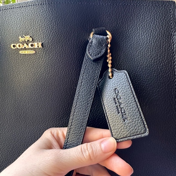 NYT Coach Tatum Purse - Picture 7 of 8